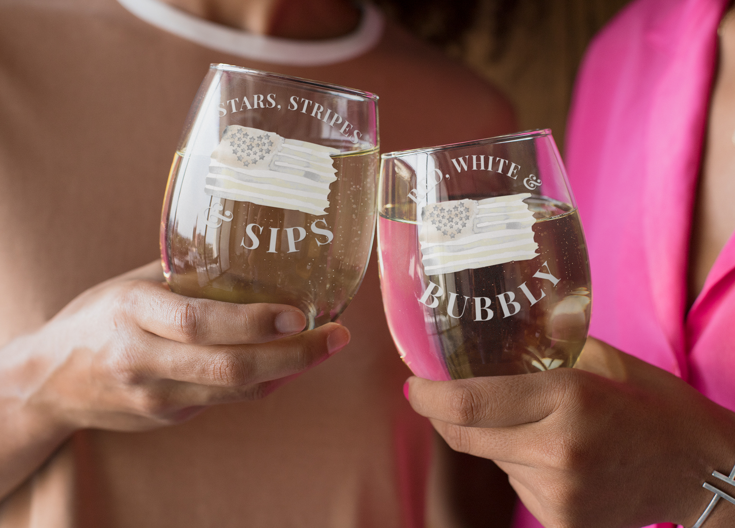 Red, White & Bubbly Etched Wine Glass